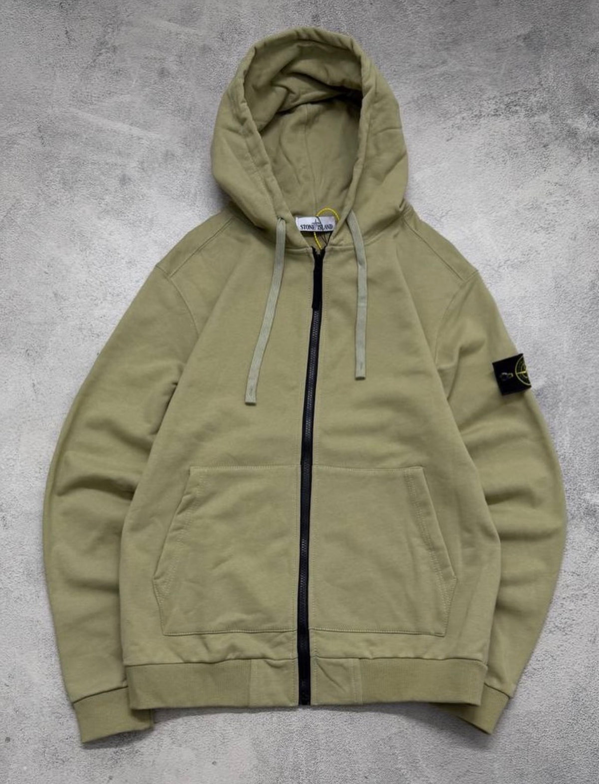 2x1 : Felpa Zip Stone Island Cappuccio