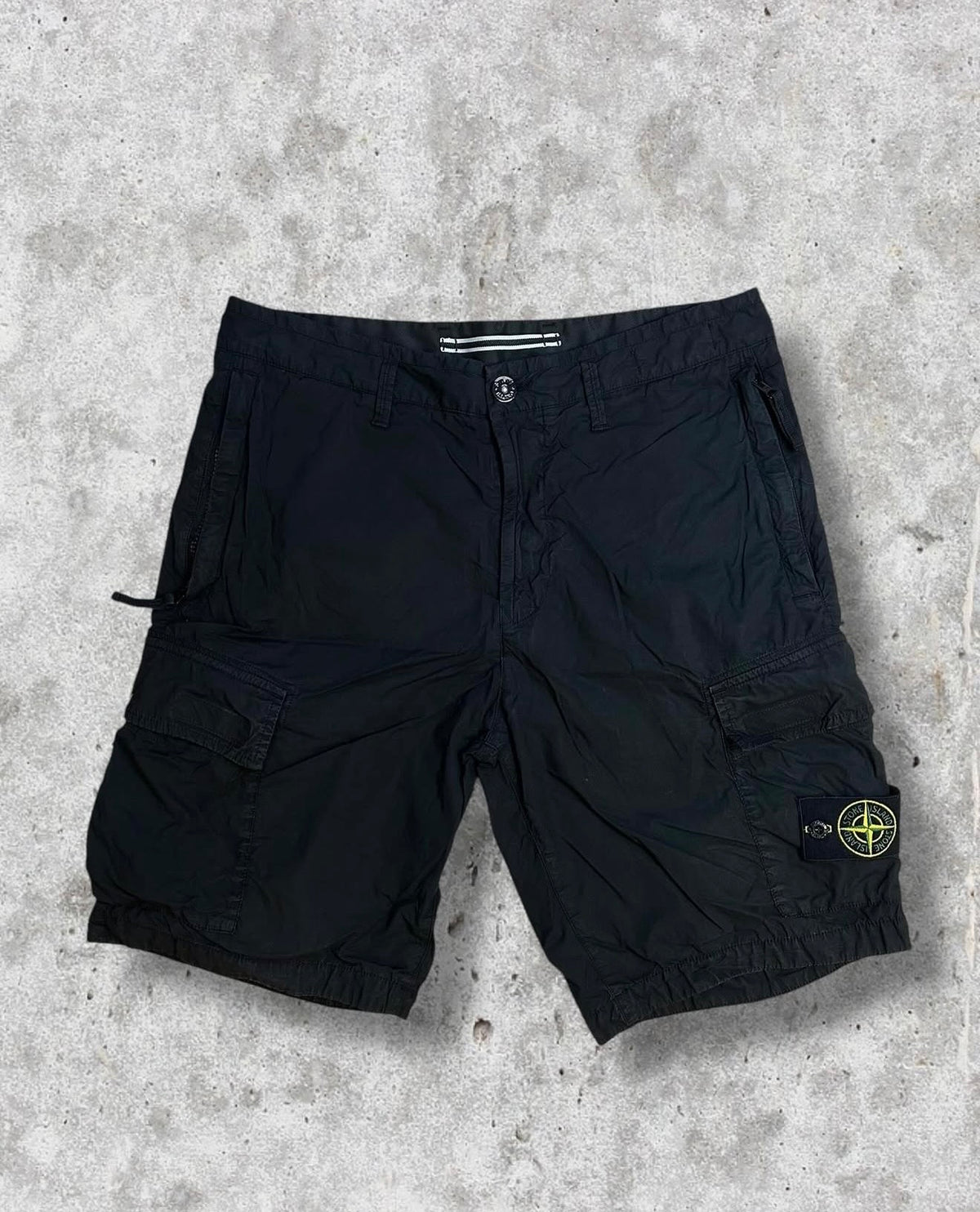 2x1: Short Stone Island