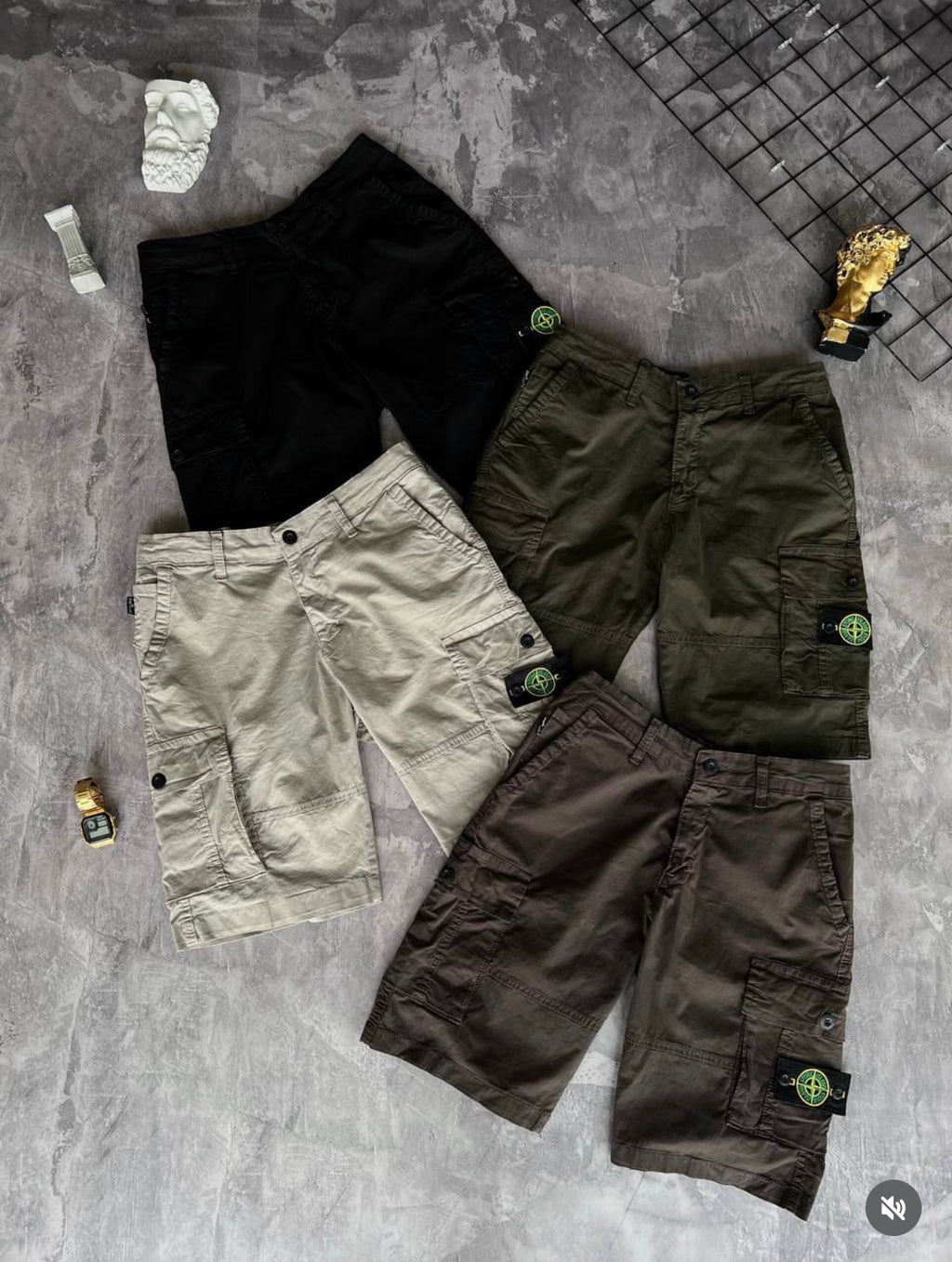 2x1: Short Cargo Stone Island